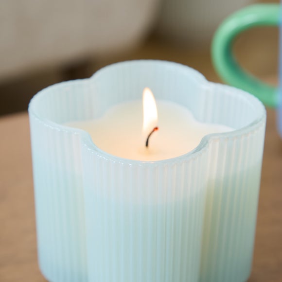 Carousel navigation image position 2 of 3