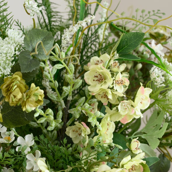 Carousel navigation image position 4 of 6