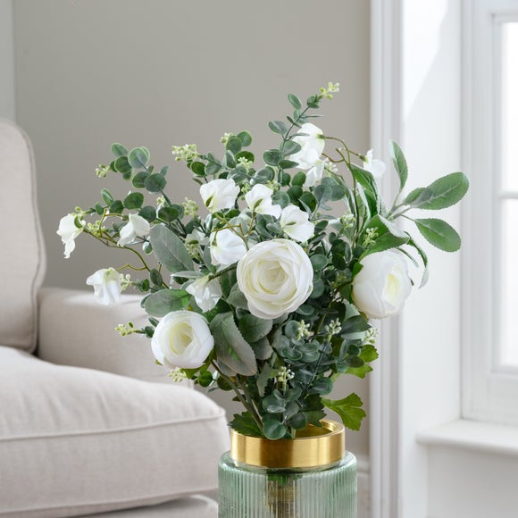 Carousel navigation image position 3 of 5