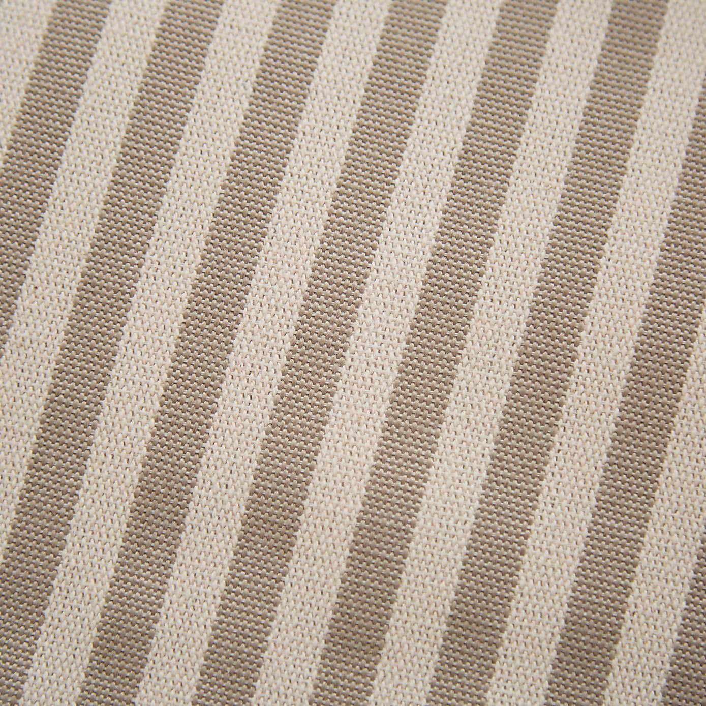 Carousel zoom image position 5 of 5