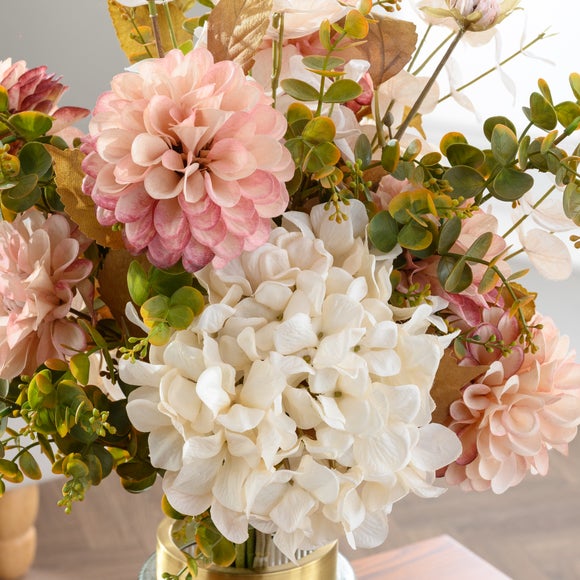 Carousel navigation image position 4 of 5