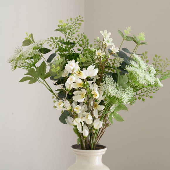 Carousel navigation image position 3 of 6