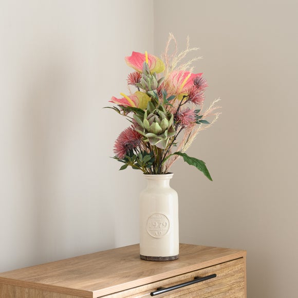 Carousel navigation image position 2 of 6