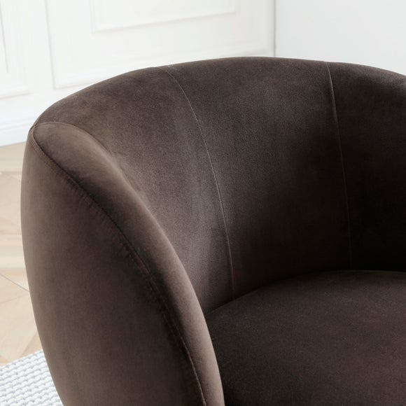 Carousel navigation image position 3 of 8