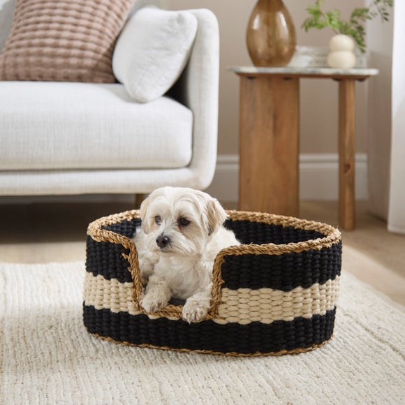 Striped Seagrass Pet Bed