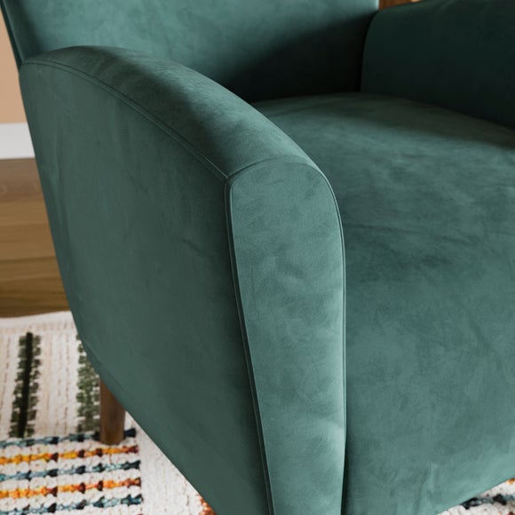 Carousel navigation image position 4 of 8