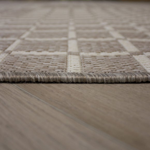 Carousel navigation image position 4 of 7