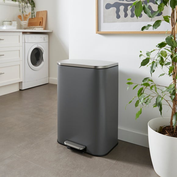 50L Sleek Bin