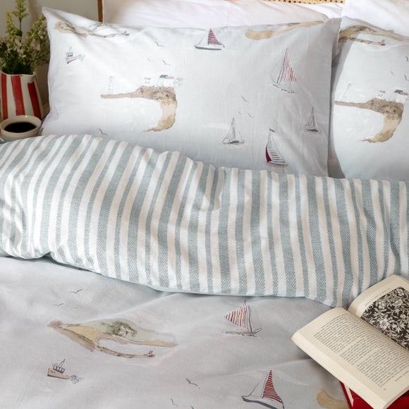 Carousel navigation image position 2 of 3