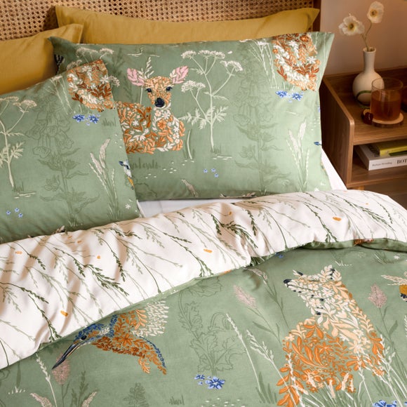 Photo 2 of Furn. Meadow Flora Polycotton Duvet Cover & Pillowcase Set