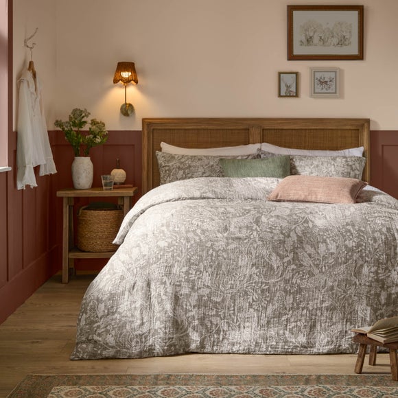 Photo 1 of Voyage Cademuir 100 Cotton Duvet Cover & Pillowcase Set