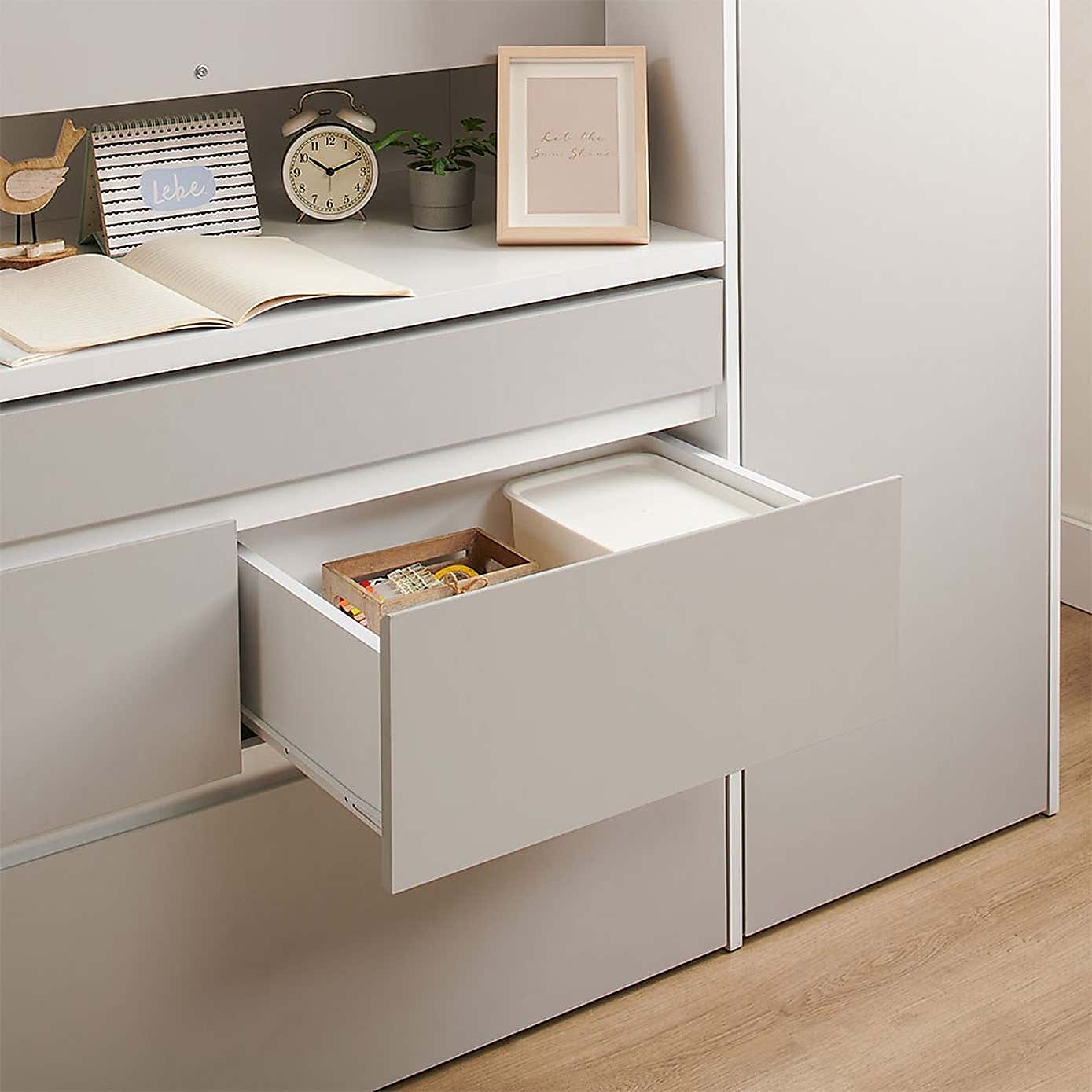 Carousel zoom image position 7 of 8