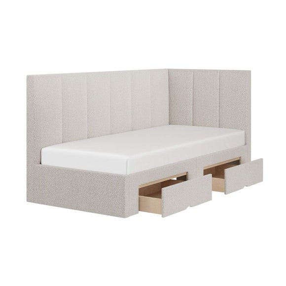 Carousel navigation image position 5 of 7