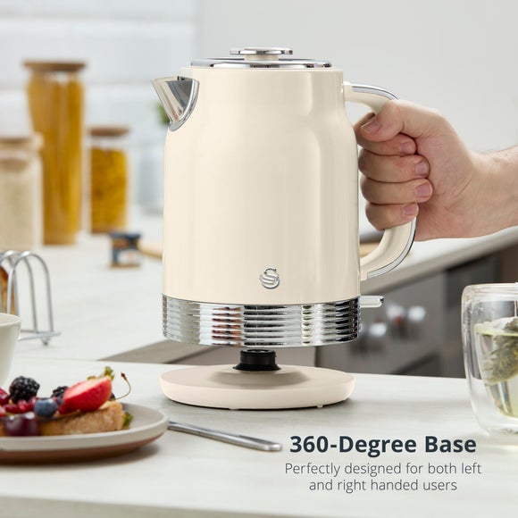 Carousel navigation image position 4 of 9