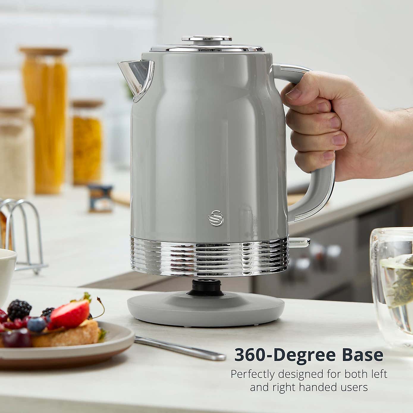 Carousel zoom image position 4 of 9