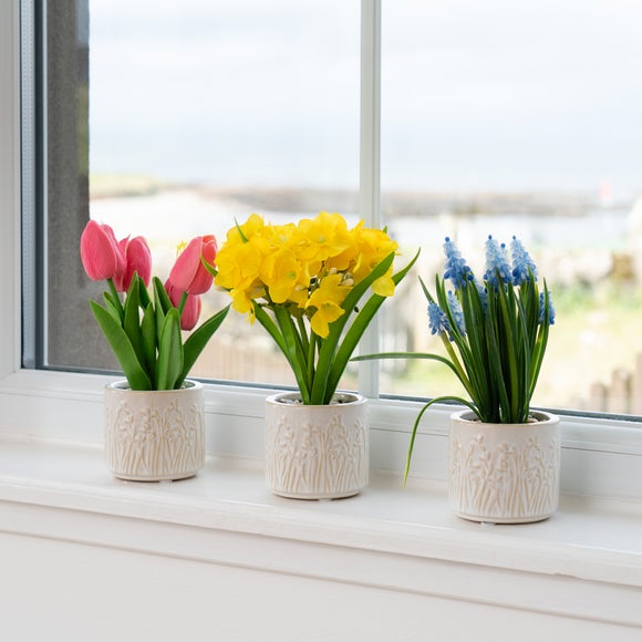 Set of 3 Artificial Spring Mix Pots