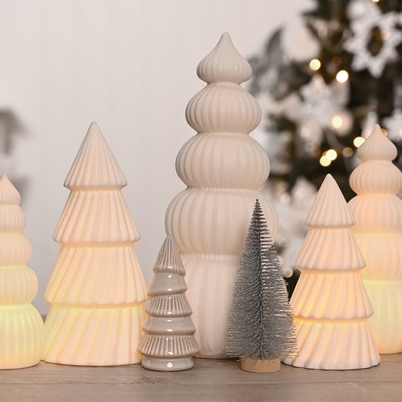 Carousel navigation image position 3 of 4