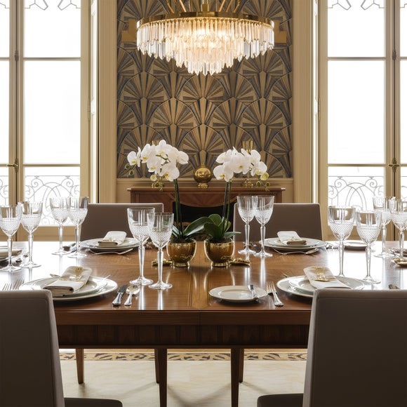 Carousel navigation image position 2 of 3