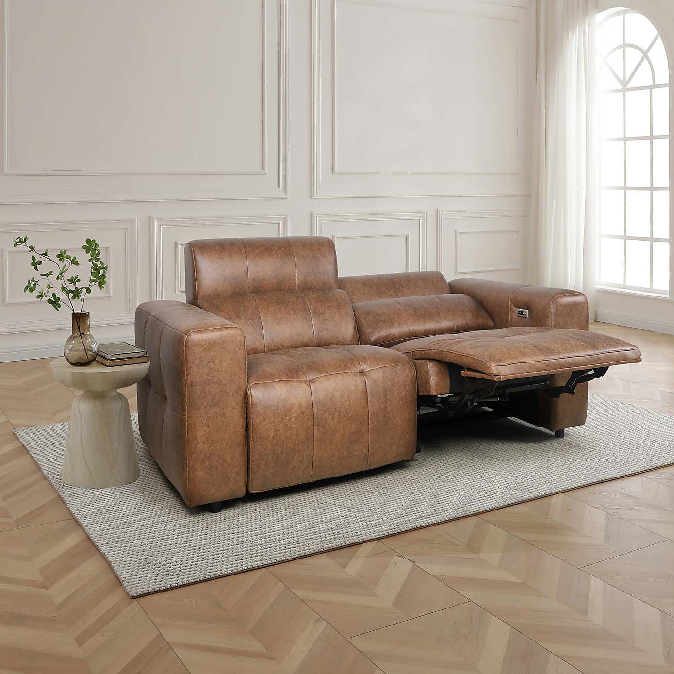 Carousel zoom image position 3 of 9