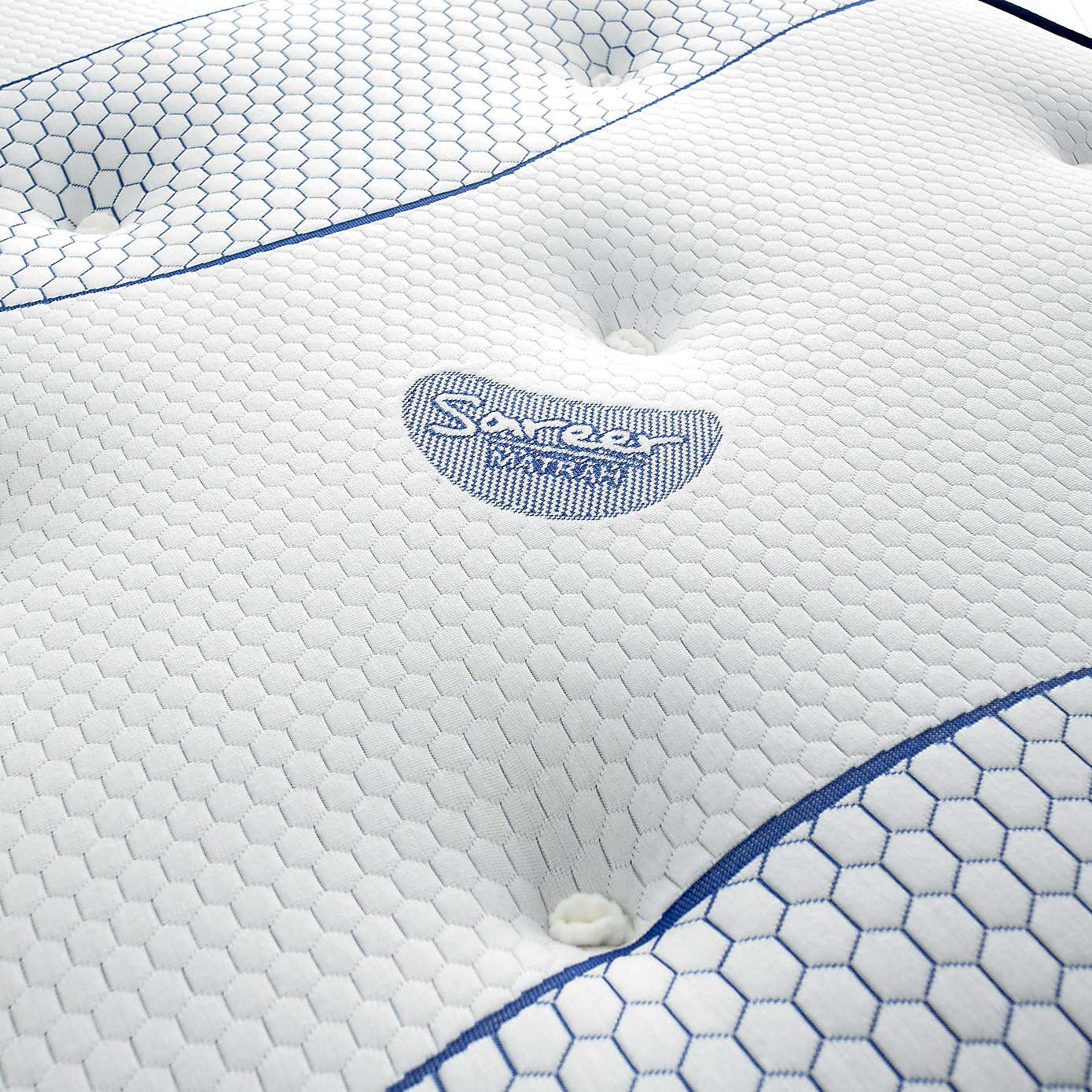 Carousel zoom image position 2 of 3