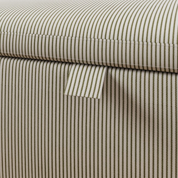 Carousel navigation image position 5 of 9