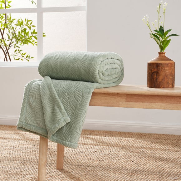 Leila Leaf Fleece Throw Blanket