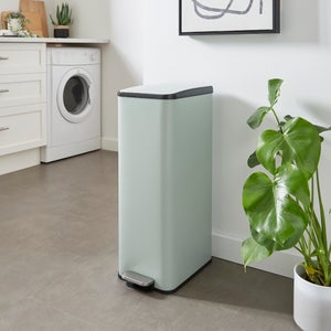 30l Curve Pedal Bin