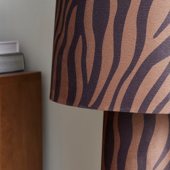 Carousel navigation image position 3 of 6