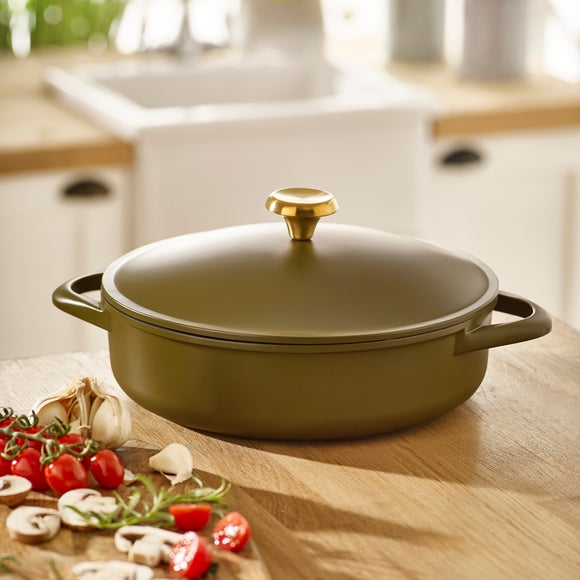 Cast Aluminium Deep 28cm Casserole Dish