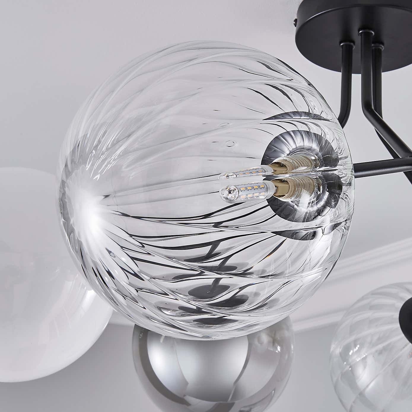 Carousel zoom image position 2 of 5