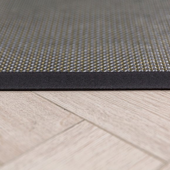 Carousel navigation image position 4 of 5