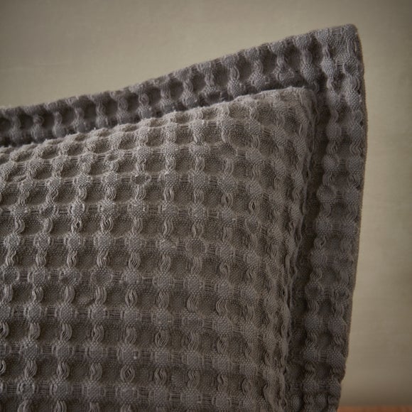 Carousel navigation image position 2 of 4