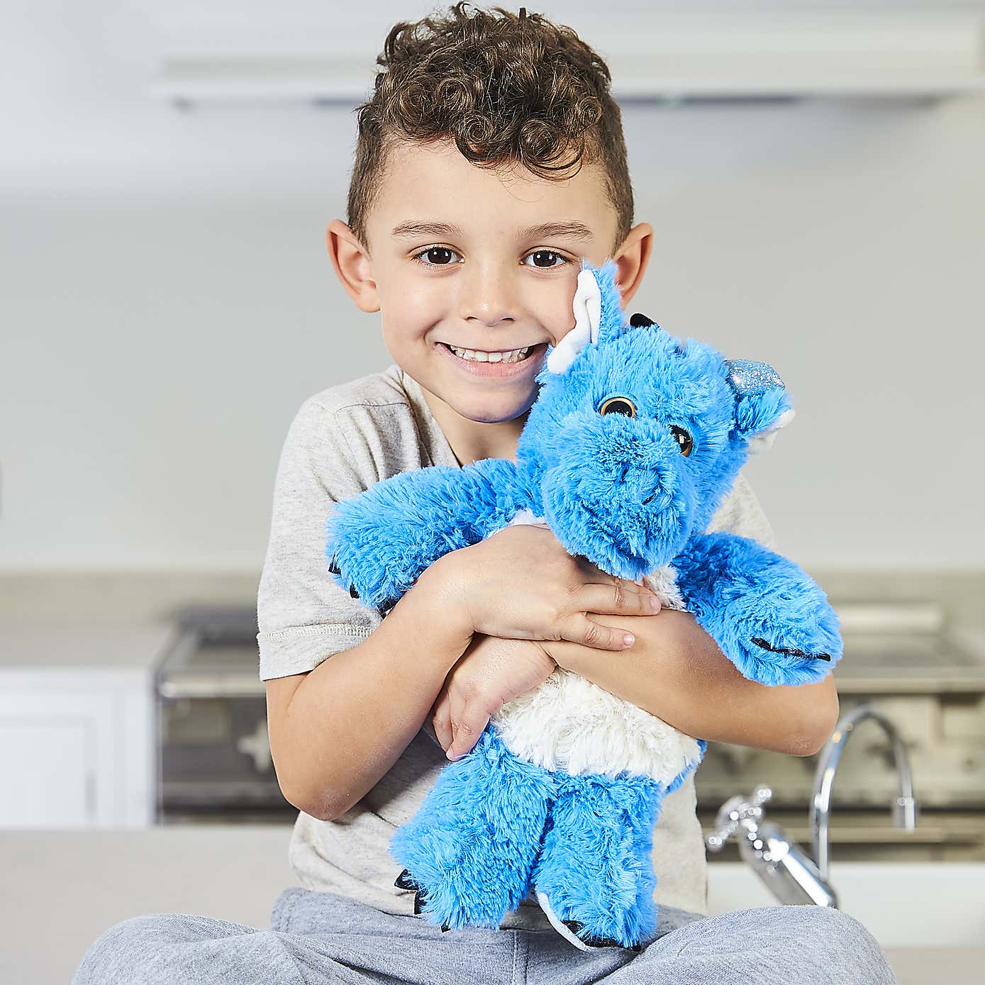 Carousel zoom image position 2 of 3