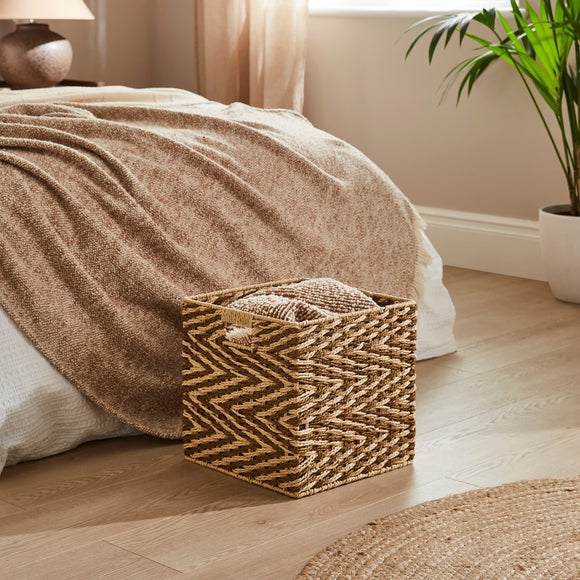 Zig Zag Storage Cube