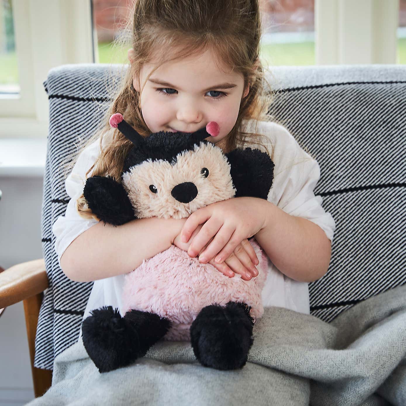 Carousel zoom image position 2 of 4