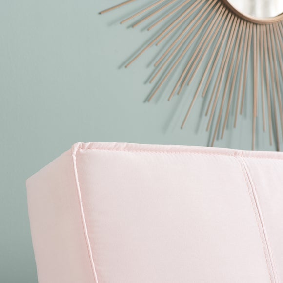 Carousel navigation image position 6 of 8