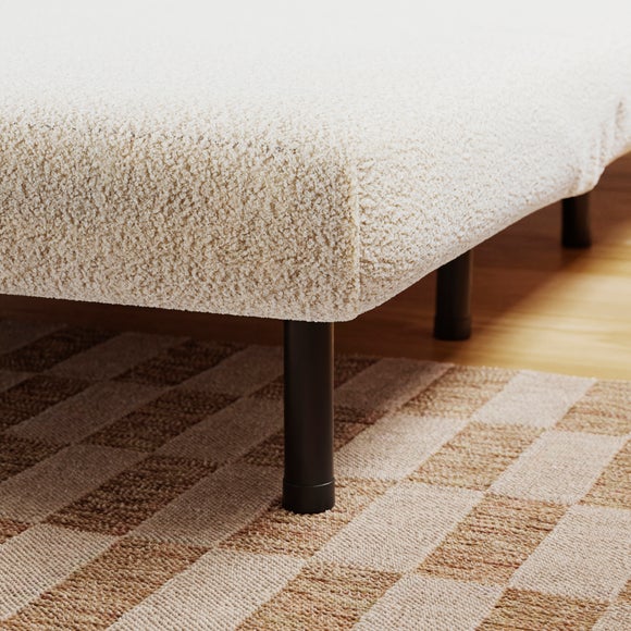 Carousel navigation image position 4 of 8