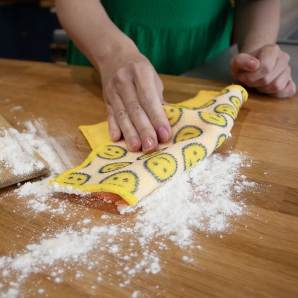 Scrub Daddy Scour Cloth