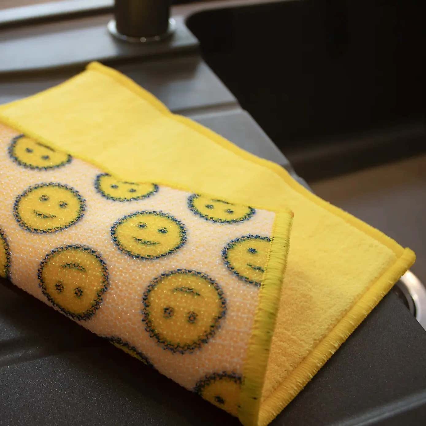 Carousel zoom image position 2 of 2