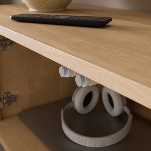 Carousel navigation image position 5 of 8