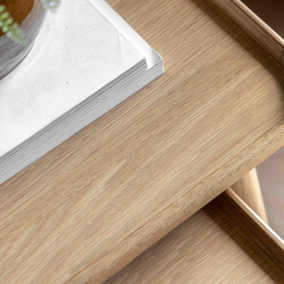 Carousel navigation image position 4 of 8