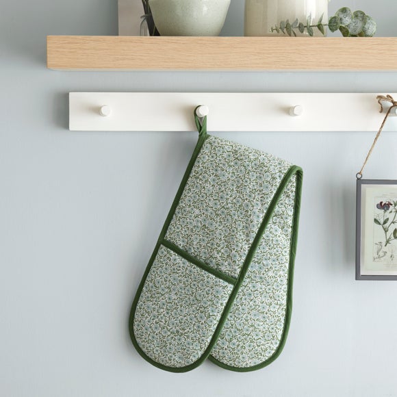 Vintage Ditsy Floral Double Oven Glove