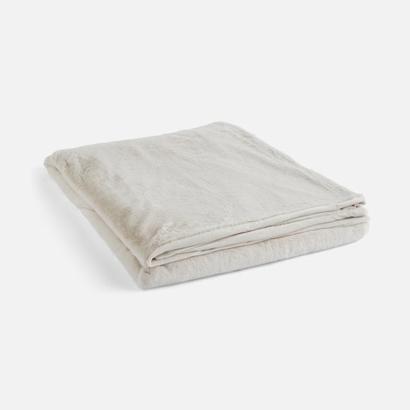View Faux Fur Bedspread View Faux Fur Bedspread
