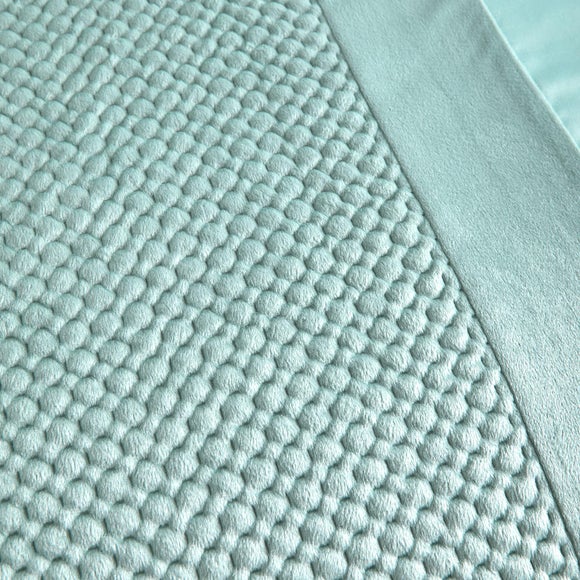 Carousel navigation image position 3 of 3