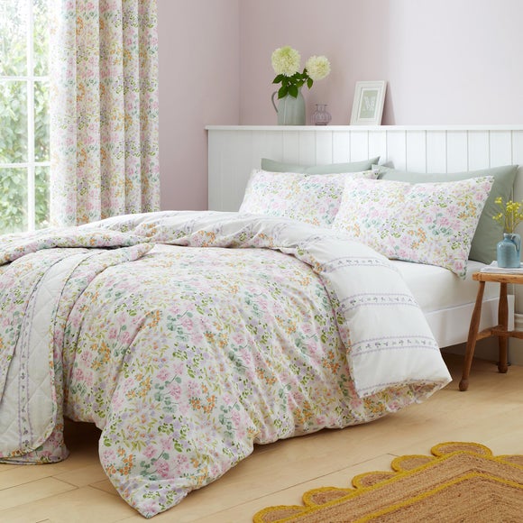 Photo 4 of Dreams N Drapes Edith Polycotton Duvet Cover & Pillowcase Set