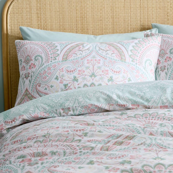 Carousel navigation image position 2 of 4