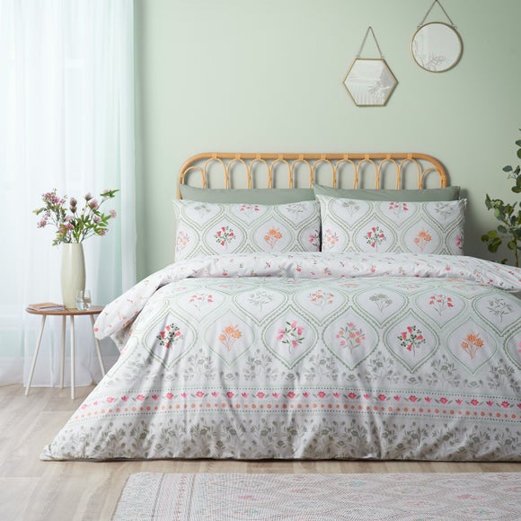 Photo 1 of Catherine Lansfield Cameo Floral Polycotton Duvet Cover & Pillowcase Set