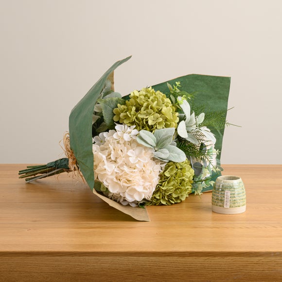 Artificial Hydrangea Bouquet & Amber & Pine Ceramic Candle Gift Set