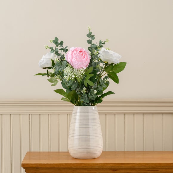 Carousel navigation image position 4 of 6