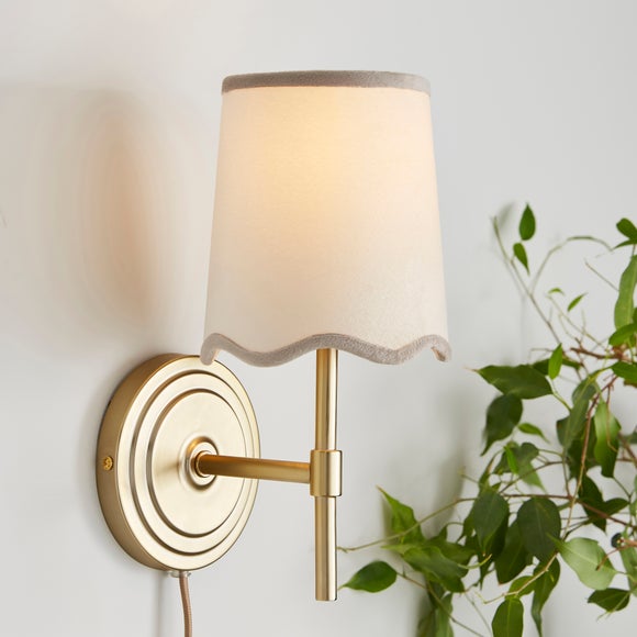 Scalloped Velvet Easy Fit Lamp Shade